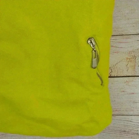 Paulinie Short Sleeve Like Green Dress 3T - Picture 6 of 7